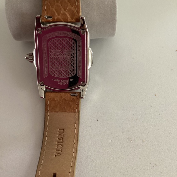 INVICTA Lady Lupah model 2324 quartz watch, needs new battery